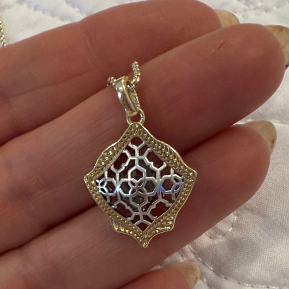 Kendra Scott Filigree Cage Adjustable Pendant Necklace